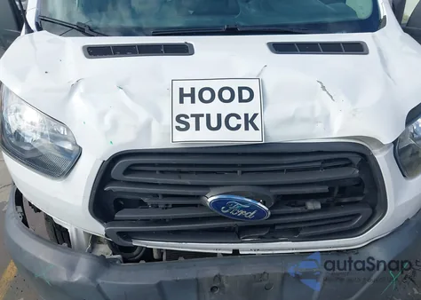 2015 Ford Transit-250 z USA, uszkodzony, nr VIN 1FTNR2CG4FKA41180